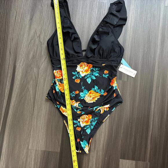 CUPSHE Women's Ruffled Lace Up One Piece Swimsuit Black Floral Size XXL 2XL - Picture 4 of 9